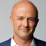 Gianluigi Nuzzi a Sesto San Giovanni per l'incontro “Dentro il libro, dentro la notizia”