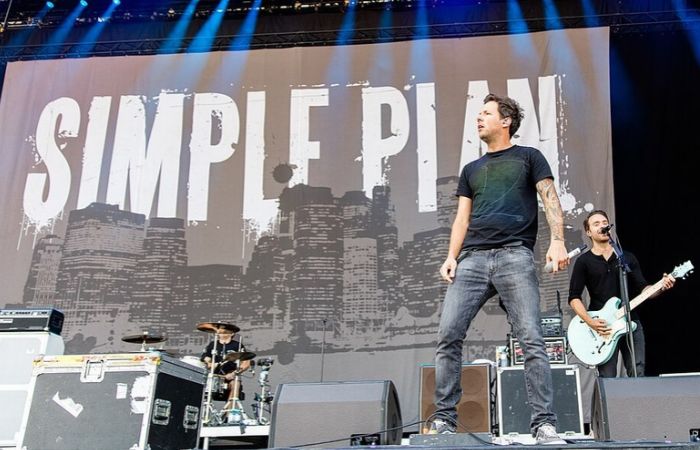 I Simple Plan guidano il festival Slam Dunk 2027 a Sesto