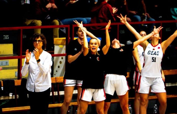 Geas Basket, prima vittoria in EuroCup: Alba Berlino battuta 72-54