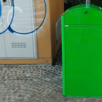 A Sesto San Giovanni nuovo contenitore per il vetro in via Gorizia