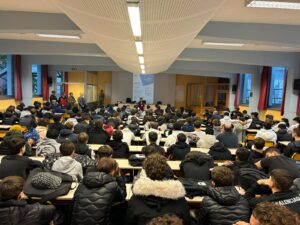 Sesto San Giovanni, consegnata la prima borsa di studio "Enrico Fumagalli" a tre studenti